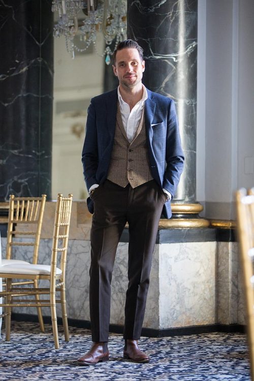 Difference Between a Vest and a Waistcoat He Spoke Style