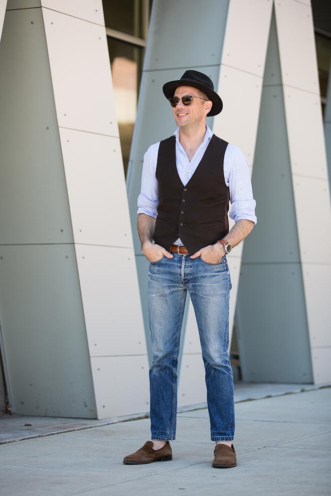 mens casual vest and jeans