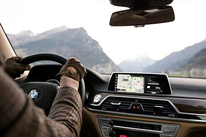 bmw-7-series-features-review-navigation