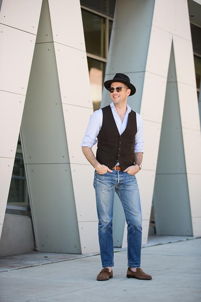 vest with jeans look
