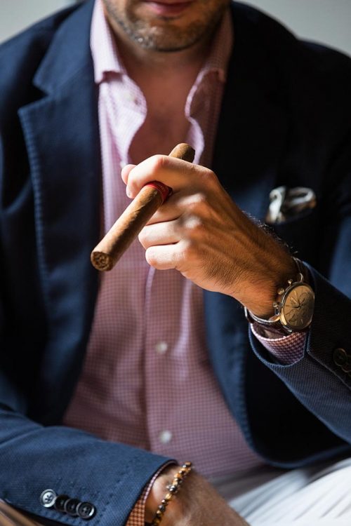 How To Hold a Cigar Properly - He Spoke Style