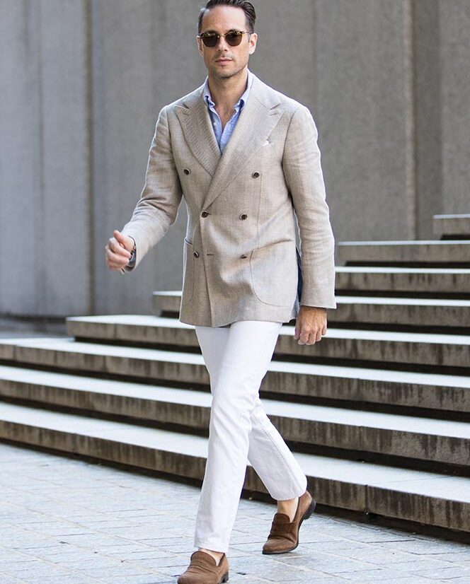 Why You Should Wear White Pants After Labor Day (Other Than Just