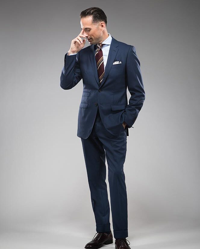 Notch Lapel: Suit Lapel Styles Explained - He Spoke Style