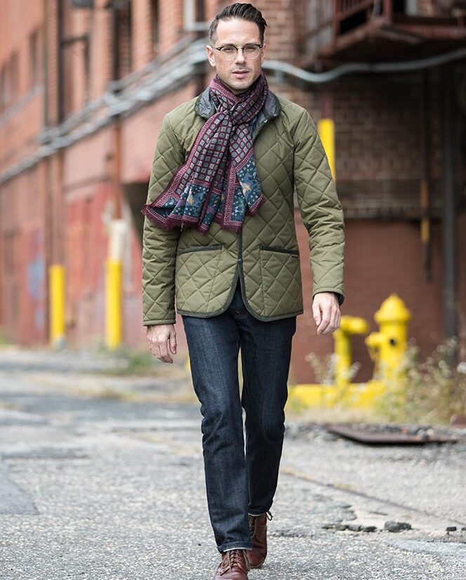 https://hespokestyle.com/wp-content/uploads/2016/10/mens-green-quilted-jacket-with-scarf-jeans-casual-weekend-fall-outfit-ideas-7-664x826.jpg