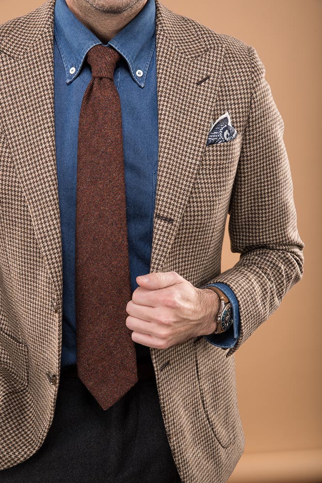 brown-houndstooth-blazer-denim-shirt-rust-colored-tie-rolex-gmt-master-1675-distressed-leather-strap-2