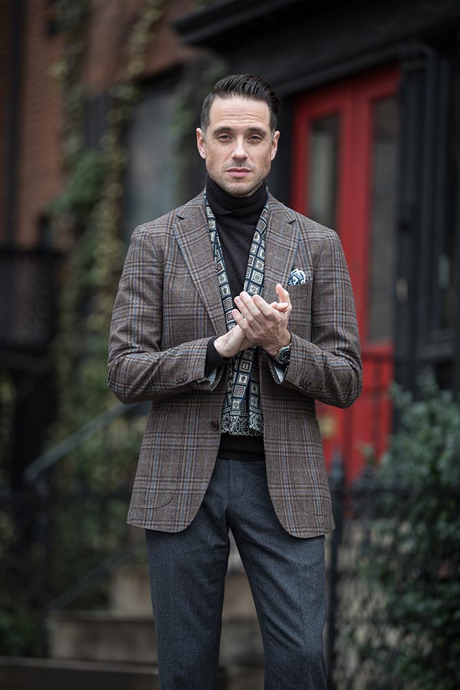 dapper-outfit-ideas-men-winter-plaid-blazer-turtleneck-scarf-grey-flannel-pants-6