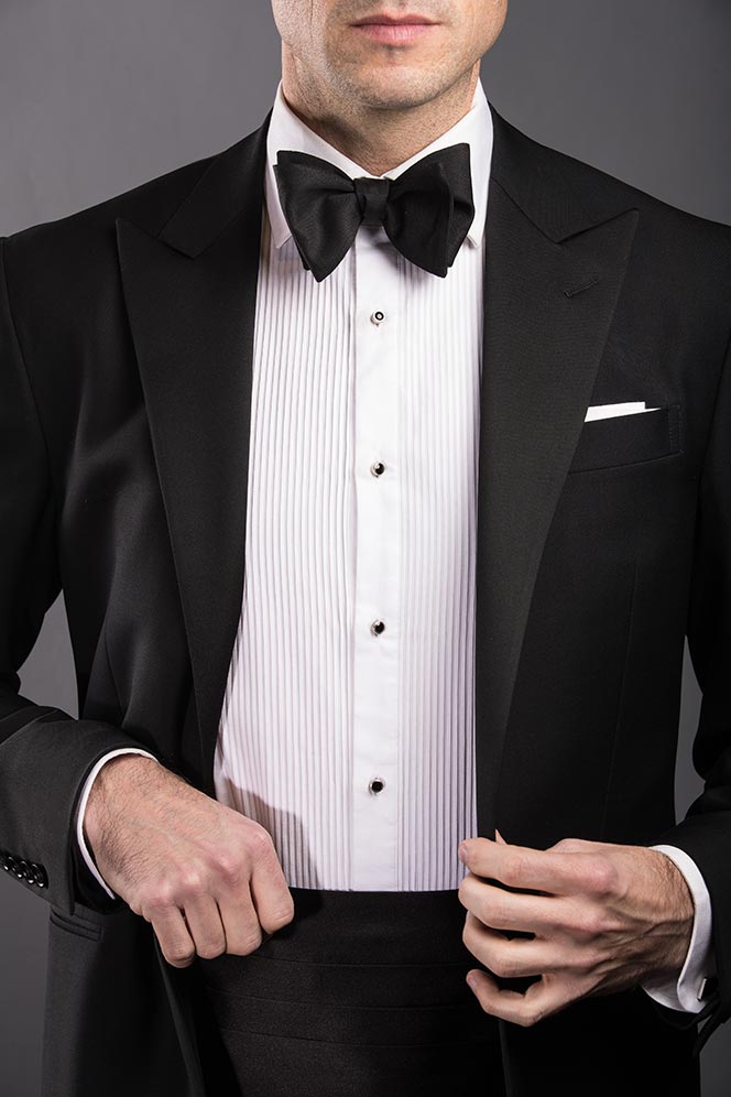 Why and How To Wear A Cummerbund With A Tuxedo - He Spoke Style
