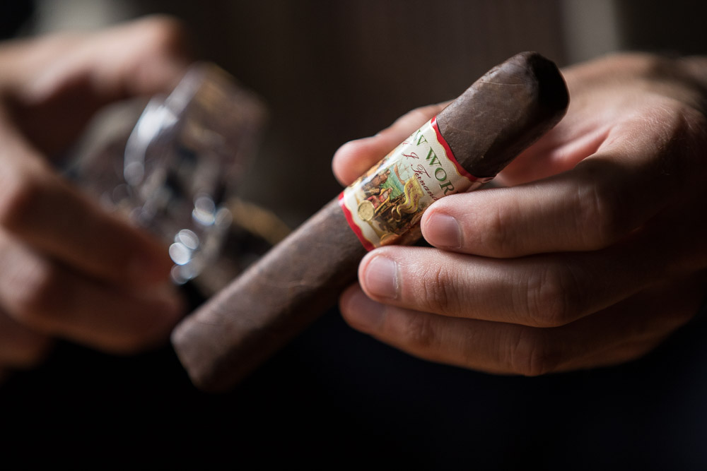 aj fernandez new world cigar review