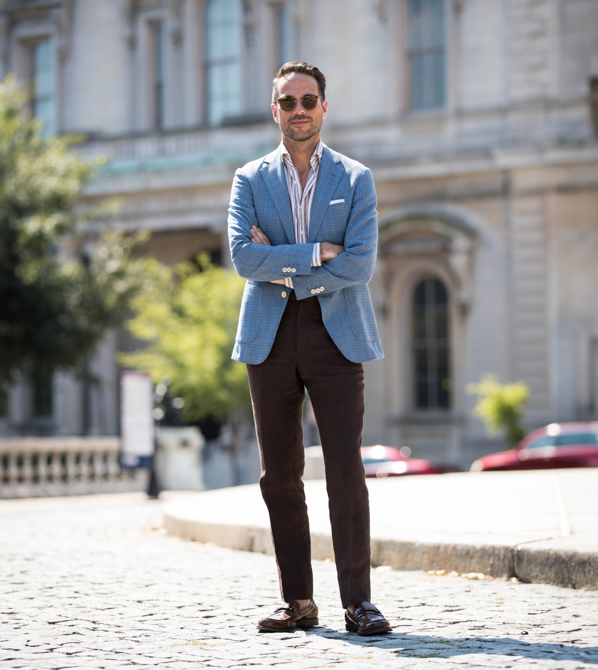 https://hespokestyle.com/wp-content/uploads/2017/08/baby-blue-linen-sport-coat-with-brown-pants-outfit-idea-960x1075@2x.jpg