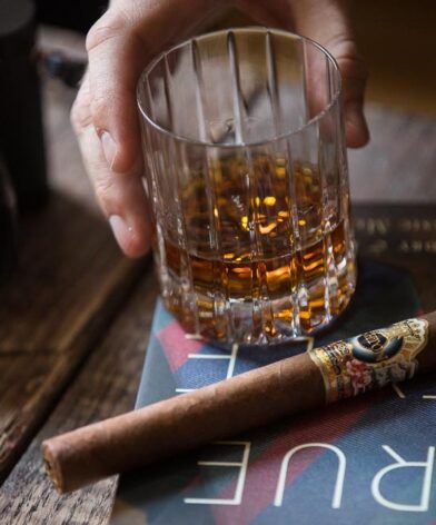 ashton esg 20 year salute cigar review