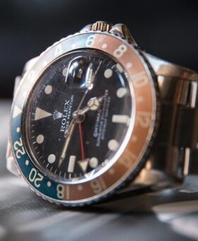 how to buy vintage watch