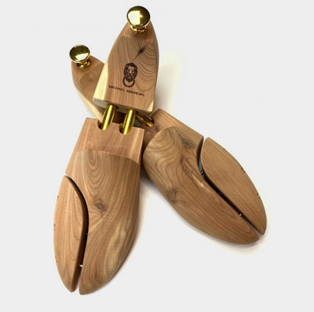 Edwards of Manchester Premium Cedar Shoe Trees Spring Loaded from 
