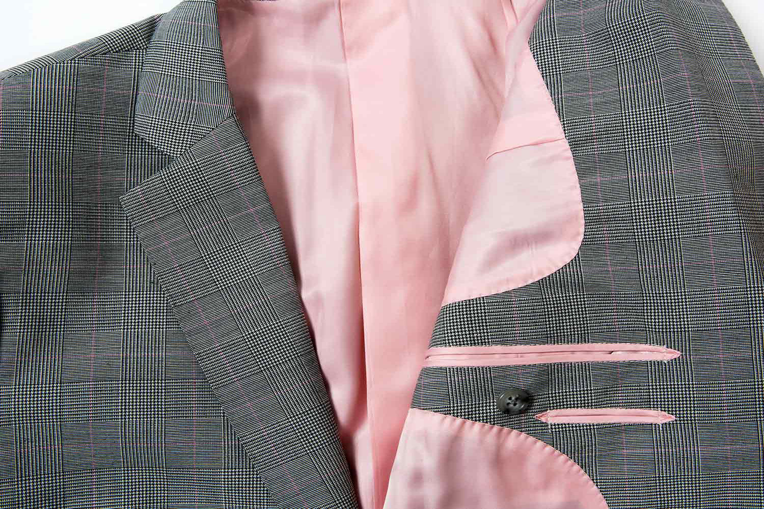 How To Choose A Lining For Your Custom Suit Jacket