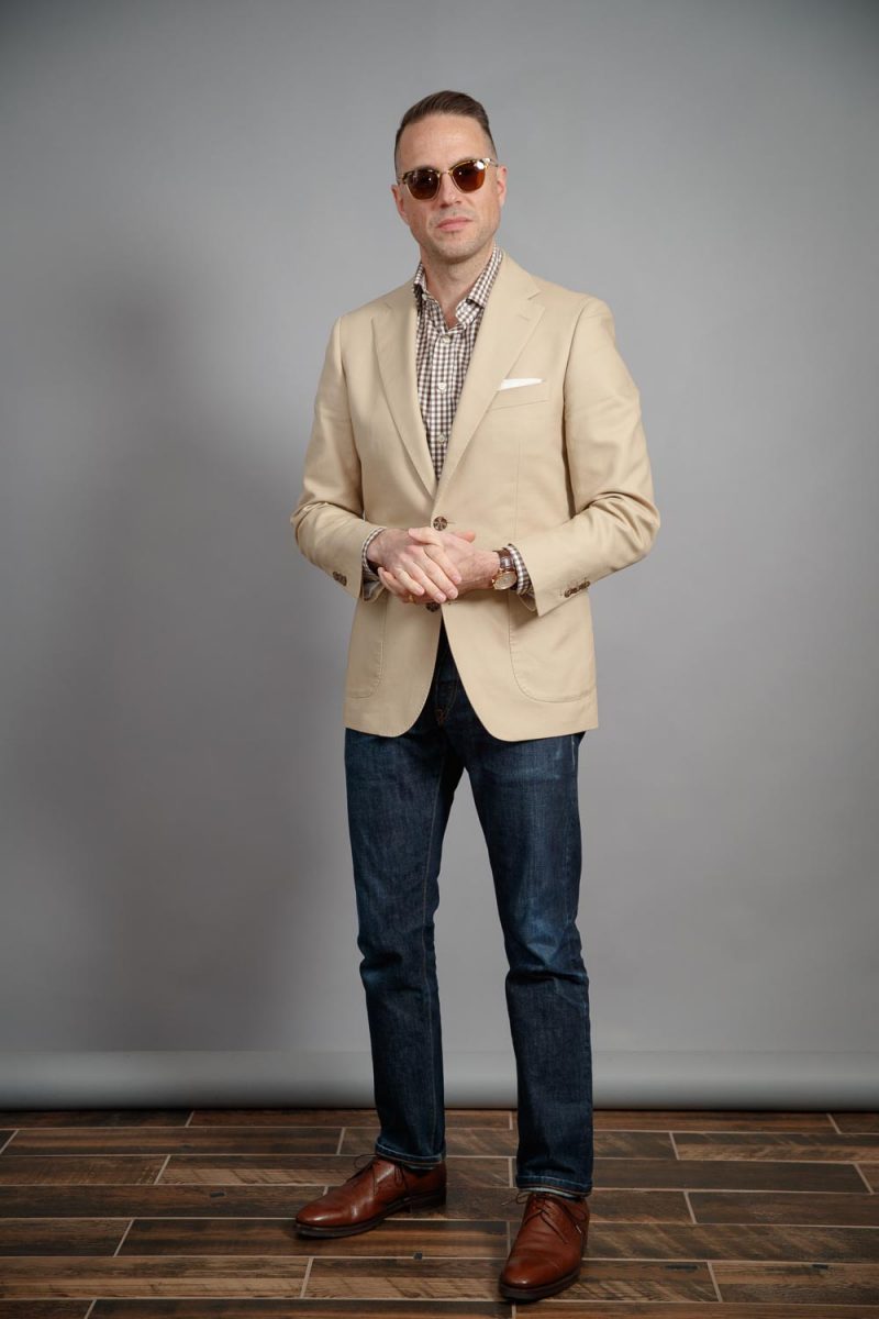 Three Ways to Wear a Khaki Cotton Blazer This Spring