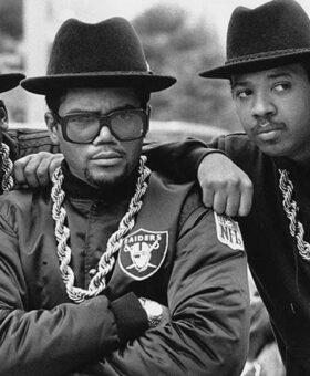 Hip-hop fashion history
