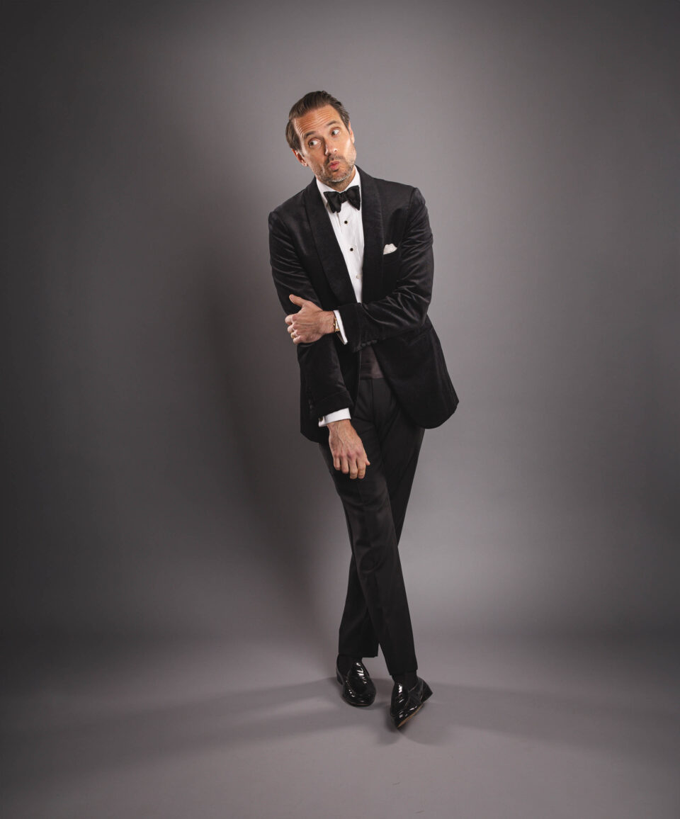 Men's Luxury Black Velvet Tuxedo Jacket with Textured Fabric – Elegant & Timeless