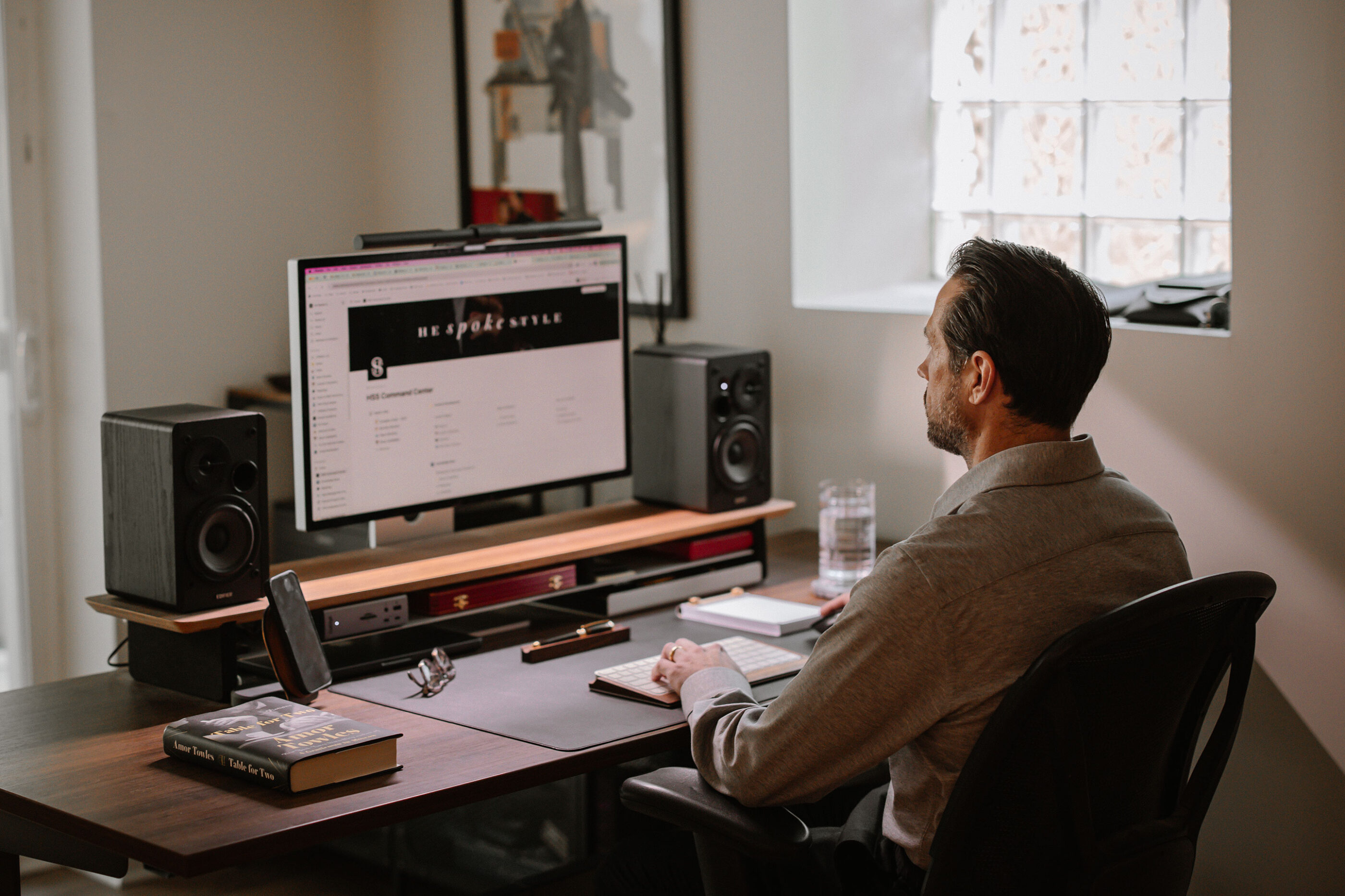 Desk Setup Ideas For A Minimalist Home Office | He Spoke Style